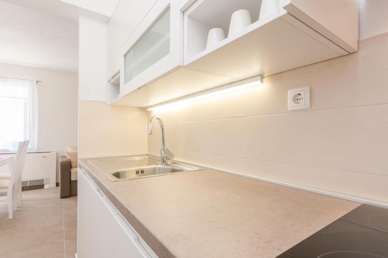 Apartmani Mustaca Dvori Privlaka  Ngoại thất bức ảnh